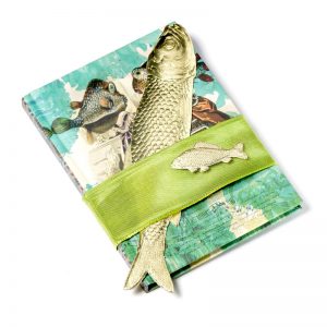 Dresdner Pappe Dekorationsidee mit goldenem Fisch