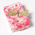 Libelle für Geschenkverpackung Dresdener Pappe
