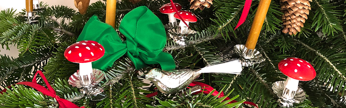 Nostalgischer Wattepilz Fliegenpilz Dresdner Pappen Christbaumschmuck Headerbild